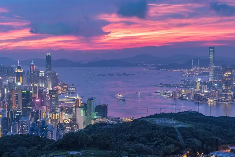 Hong Kong sirve como un importante centro de distribución para las exportaciones surcoreanas, con un enfoque en productos electrónicos.