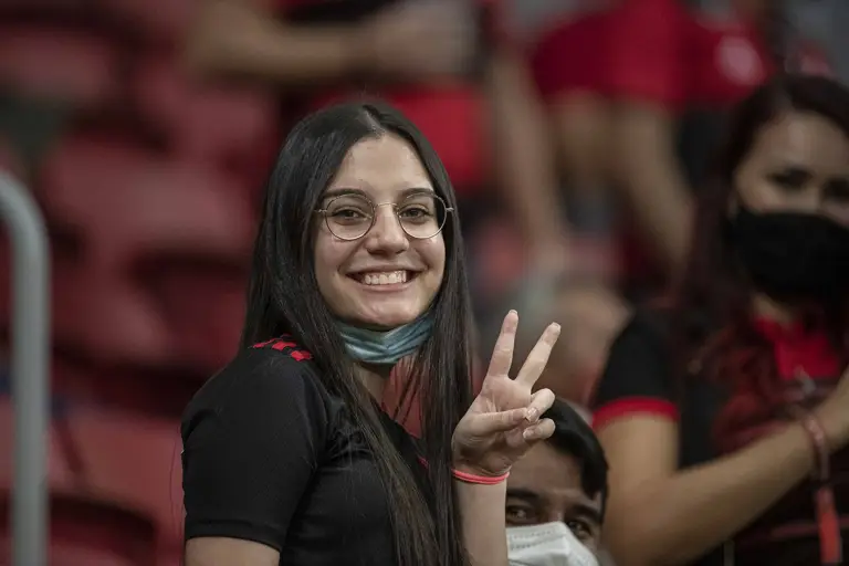O Brasil figura em 72º lugar devido à combinação de altos preços de veículos e uma renda média mais baixa, tornando a compra de um carro um grande desafio financeiro.