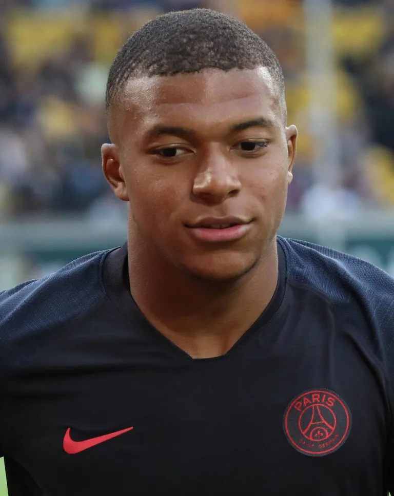 Kylian Mbappé terrifies opponents with elite playmaking and relentless counterattacking speed to take third.