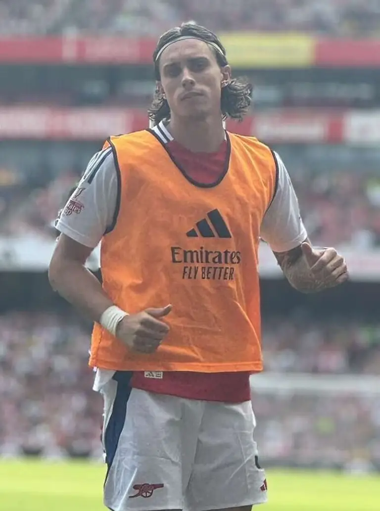 La stella di Euro 2024, Riccardo Calafiori, è il difensore moderno e versatile che potrebbe rivoluzionare la difesa dell&#39;Arsenal.