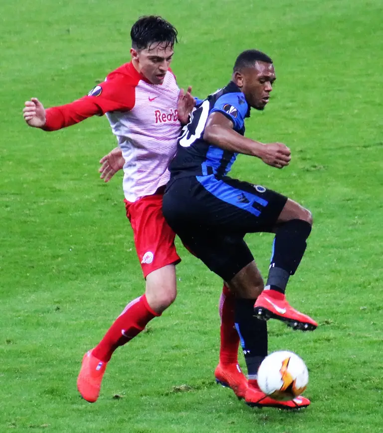 Loïs Openda brilló con 24 goles para el RB Leipzig, destacándose como una de las promesas más emocionantes de Europa.