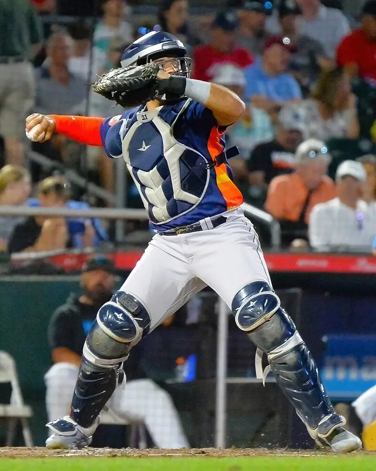 Houston&#39;s rising star catcher, Yainer Diaz, defied expectations for the position by posting a superb .299 batting average, combining offensive prowess with defensive duties.