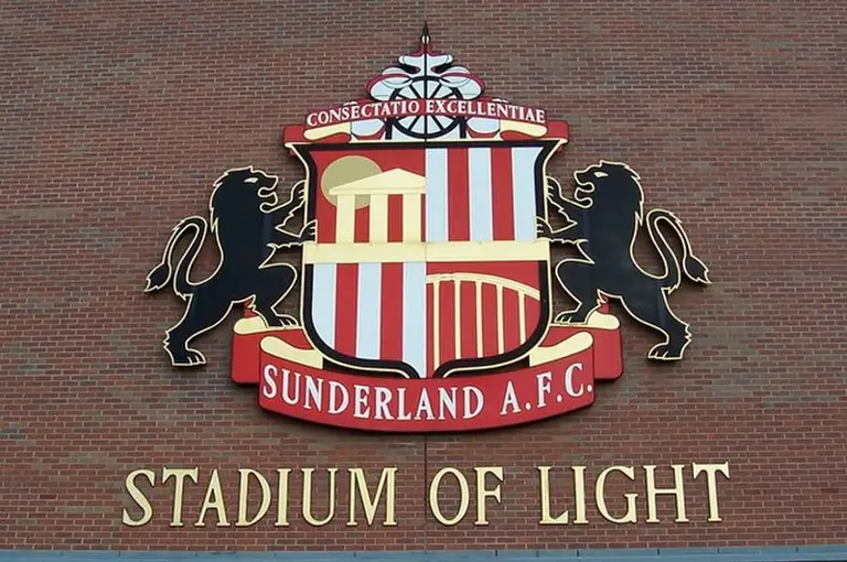 El Sunderland sorprende con una inversión masiva, probablemente impulsada por un ascenso o nuevos dueños, para establecerse en la Premier League.