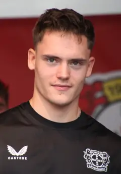 Florian Wirtz, 2022-07-31, Saisoneröffnung Bayer 04, Leverkusen (1) (cropped).jpg
