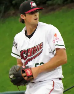Clay Holmes (27664564401) (cropped).jpg
