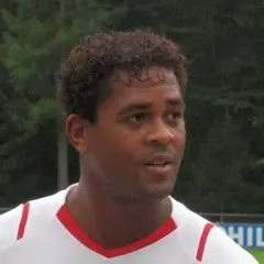 Kluivert7Sep2006 (cropped).jpg
