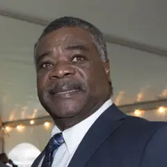 Eddie Murray Field at BGE Ribbon Cutting (24618935508) (cropped).jpg