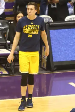 20170301 NW-UM Duncan Robinson pregame.jpg