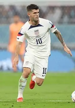 2022 FIFA World Cup United States 1–1 Wales - (19) (Crop).png