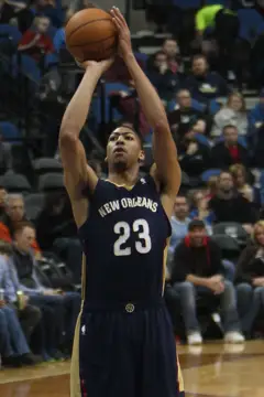 20140101 Anthony Davis shoots free throws (2).JPG