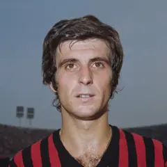 Gianni Rivera - AC Milan (San Siro, January 1971) (cropped).jpg