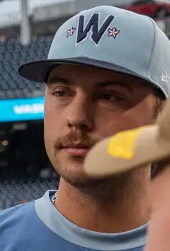 Mitchell Parker (9004428) (cropped).jpg