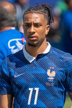 Michael Olise France v Senegal 16 June 2026-307 (cropped).jpg