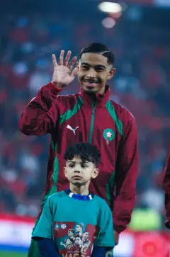 Gessime Yassine against Paraguay 2 (cropped).jpg