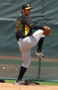 Yao-Hsun Yang Pittsburgh Pirates (2) (Cropped).jpg