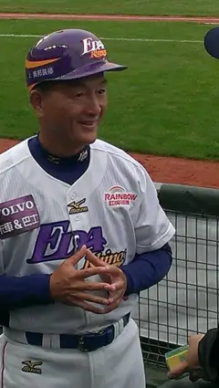 黃煚隆.jpg