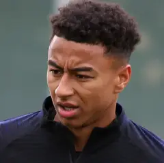 Jesse Lingard 2018-06-13 1.jpg