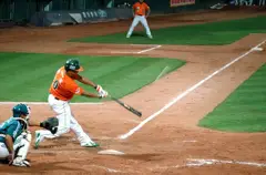 Tilson_Brito_at_the_bat.jpg