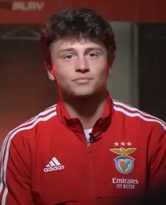 João Neves, SLB - Entrevista 2023-03-23.png